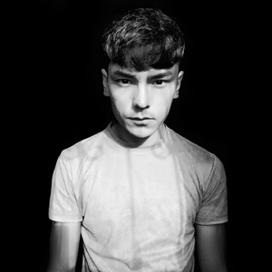 高敏王芳吴刚江晓萍小说
